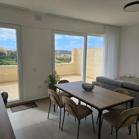 Luxury Valley Views C6 شقة