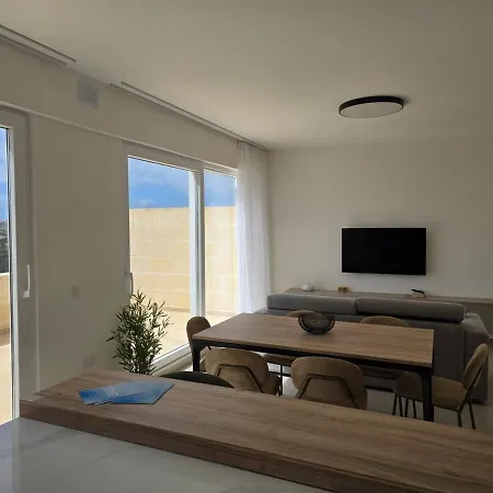 דירה Luxury Valley Views C6 *